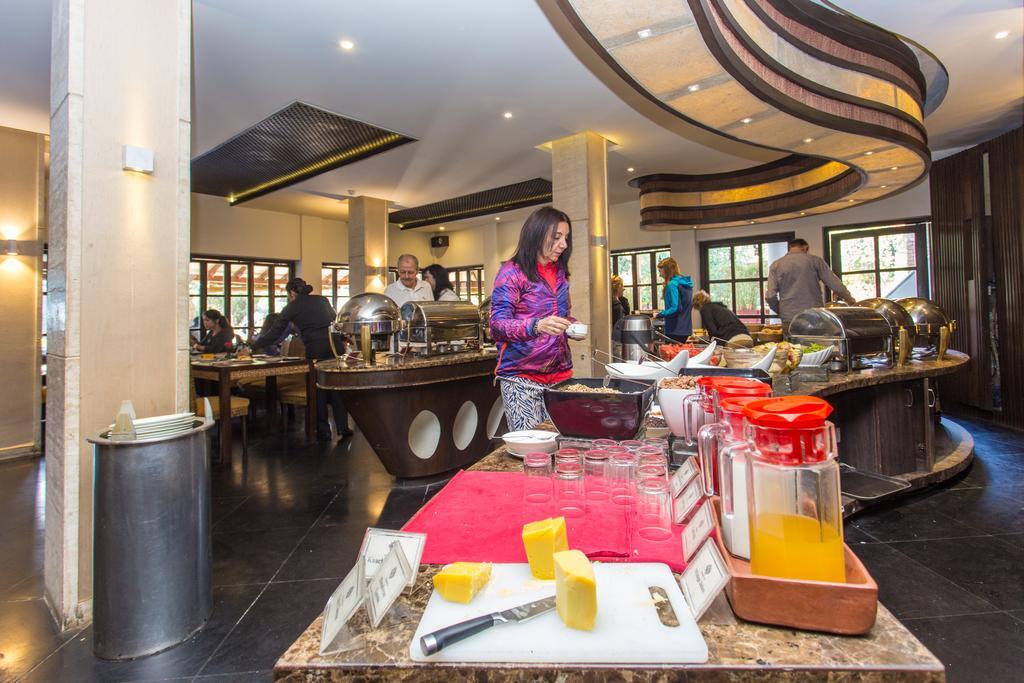 Hotel Shangri-La, Kathmandu Exteriör bild