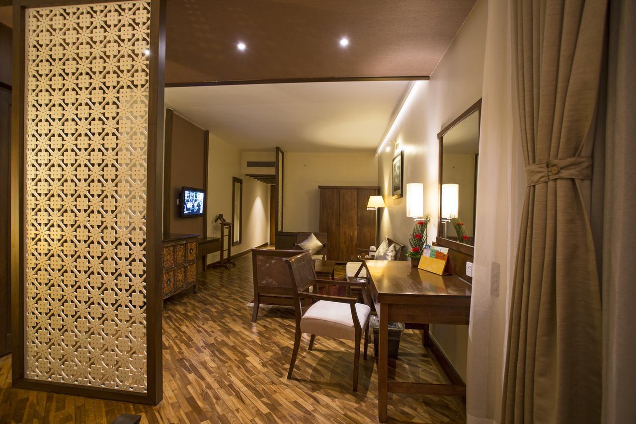 Hotel Shangri-La, Kathmandu Exteriör bild